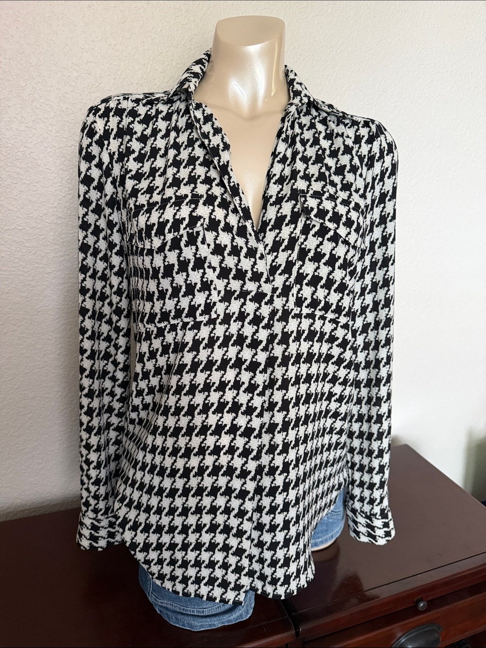 Ann Taylor Black and White Houndstooth Button-Down Shirt